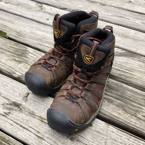 Keen Utility® Detroit XT Mid Steel Toe Boots
